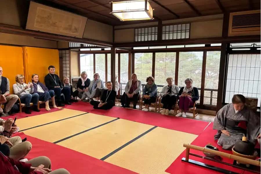 Tea Ceremony Experience (no kimono・Private Plan)